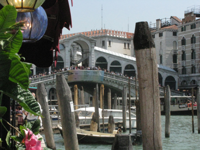 Venice 7784; Rialto Bridge from our lunch
                        table